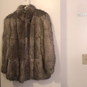 Genuine Fur-coat! Beautiful! Excellent condition